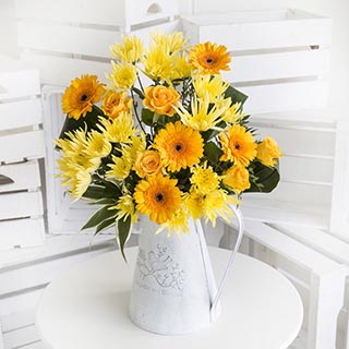 Castilla Vase Yellow Flower Bouquet image